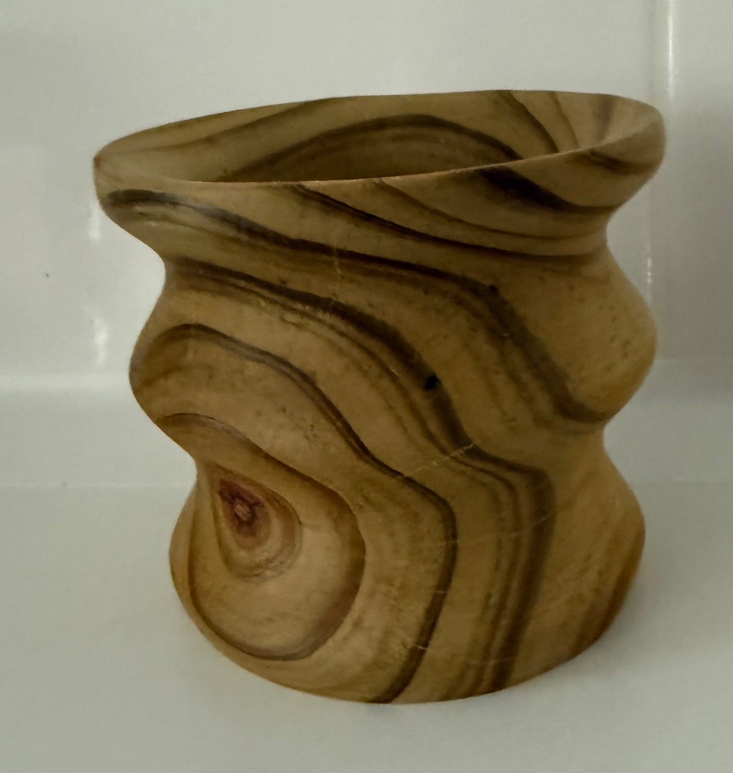 Wooden decorative plant pot gift with natural swirling grain pattern by Todays Hobbies