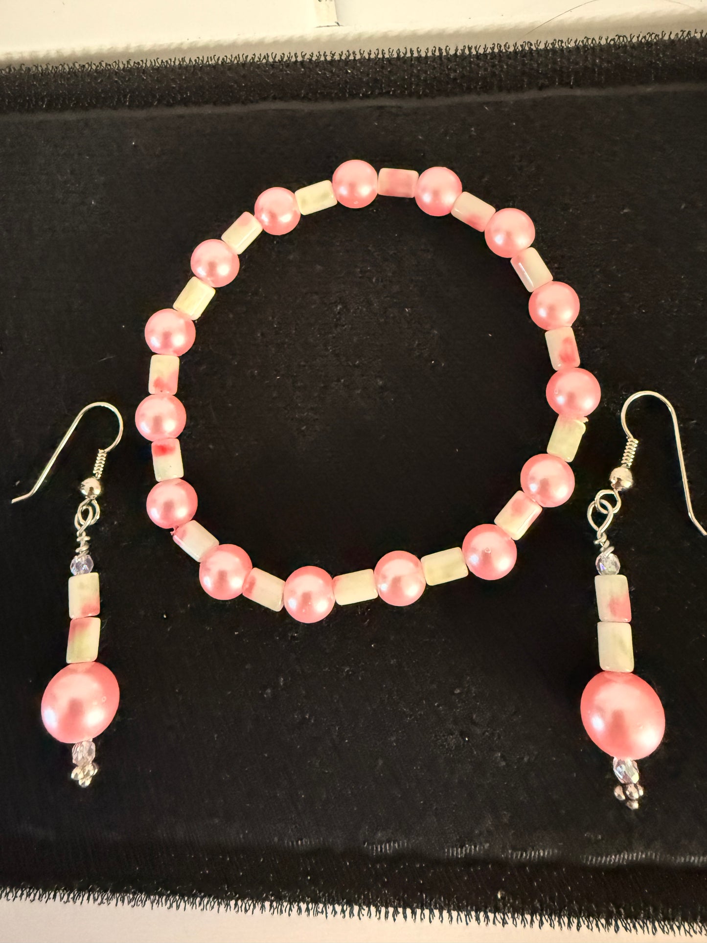 8" Pink Pearl Beaded Bracelet & Earring Set – Handmade by Today’s Hobbies