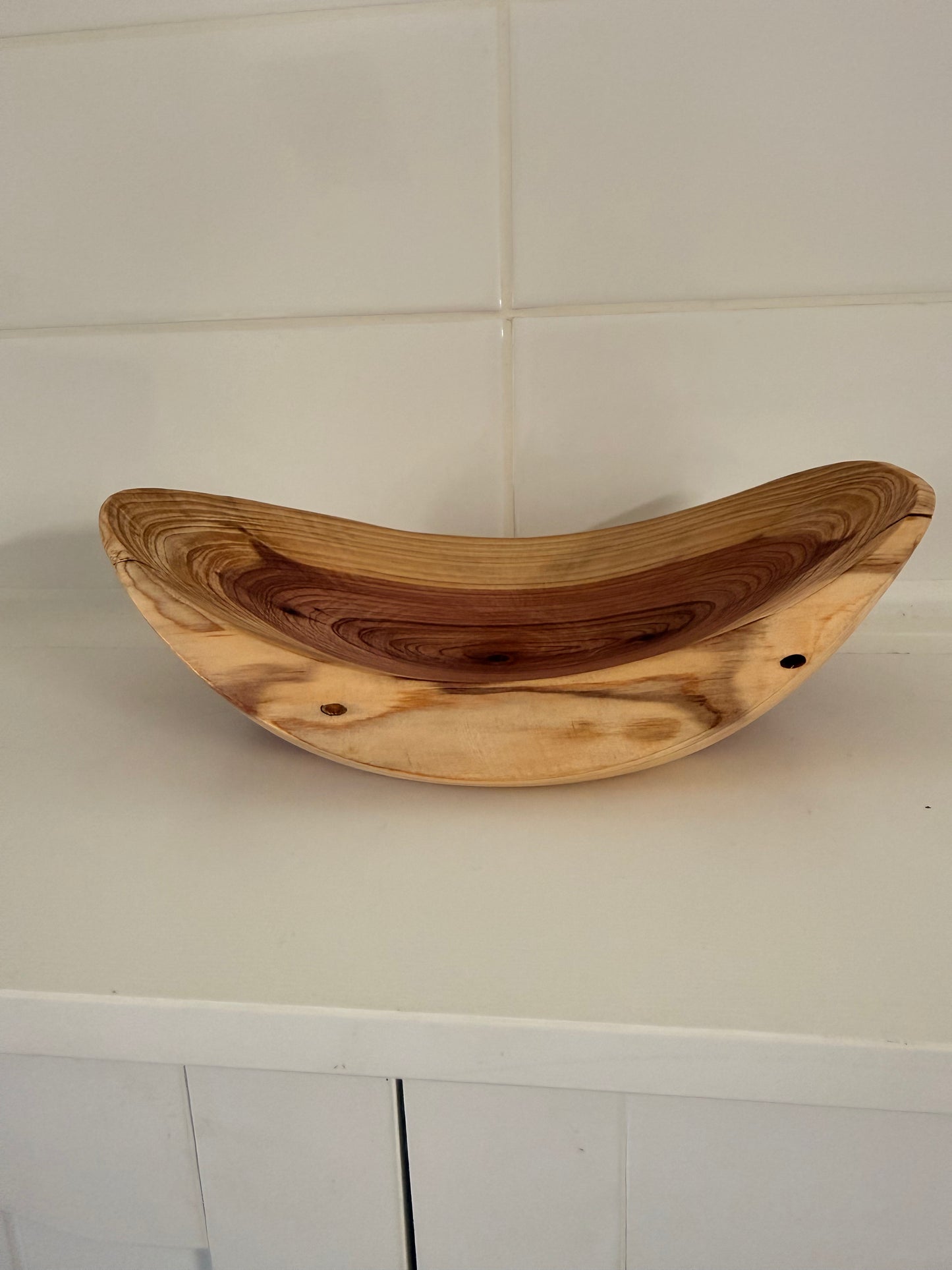 Cedar Wood Bowl – 8" Wide x 2" Tall | Handmade Home Decor Fruit or Snack Dish Handcrafted
