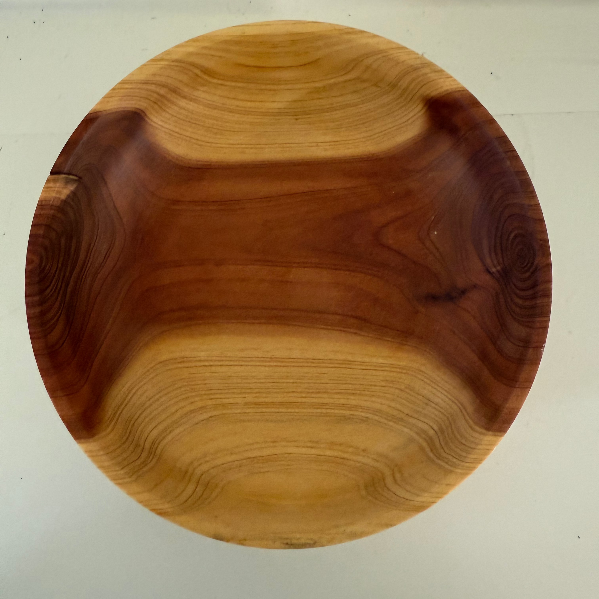 Small round wooden bowl for home decor by Today’s Hobbies with natural wood grain patterns